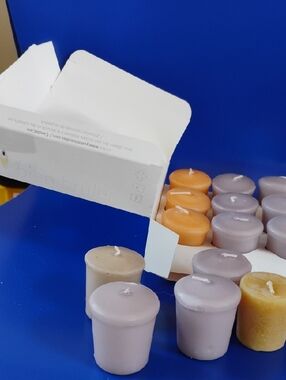 Yummi Candle Set in Lavender And Peach Long Lasting 15hr